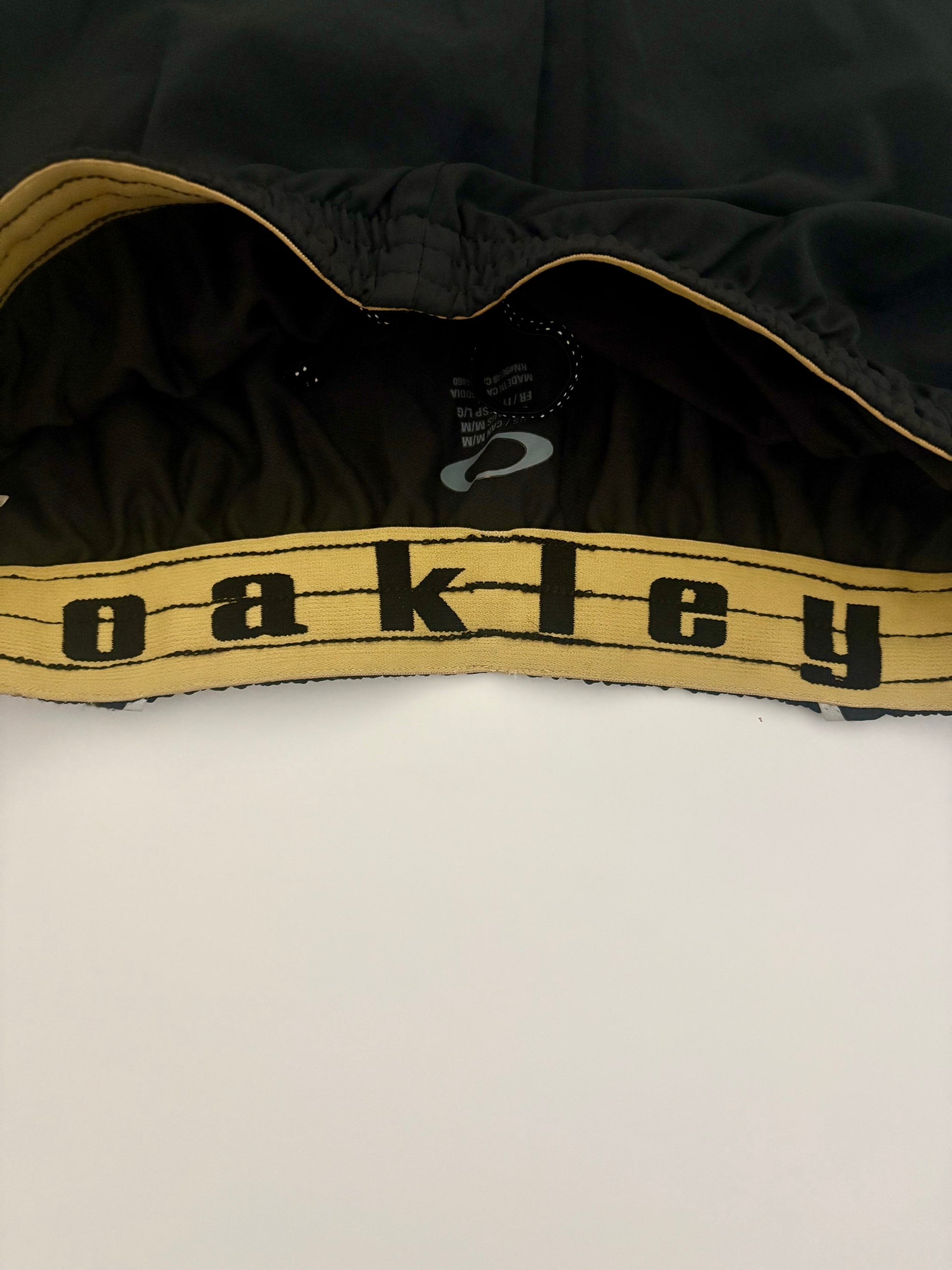Oakley Shorts - Size M