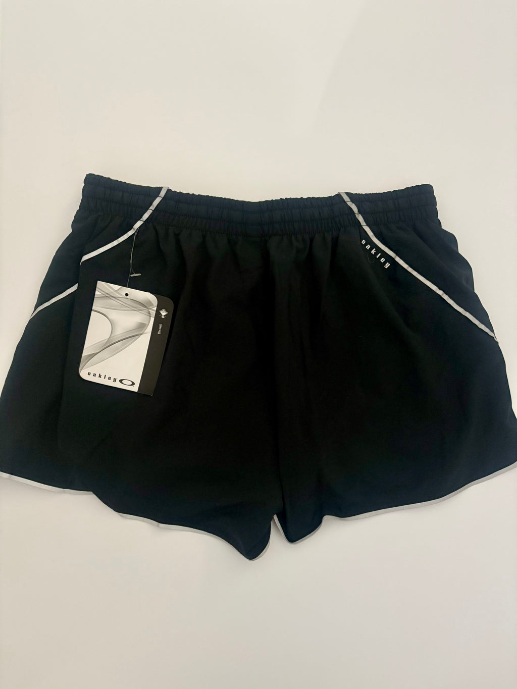 Oakley Shorts - Size M
