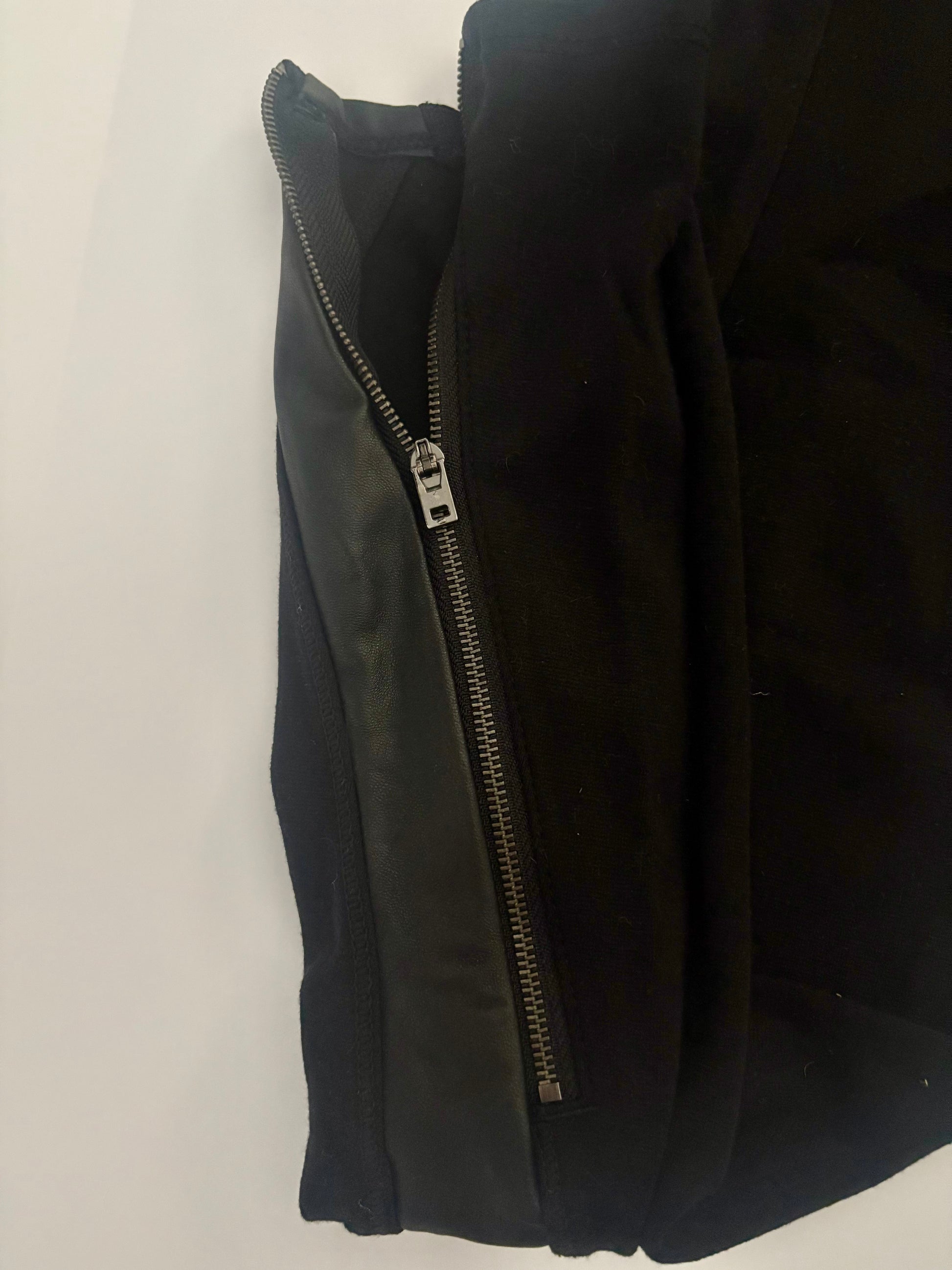 Athleta Pants - Size XS