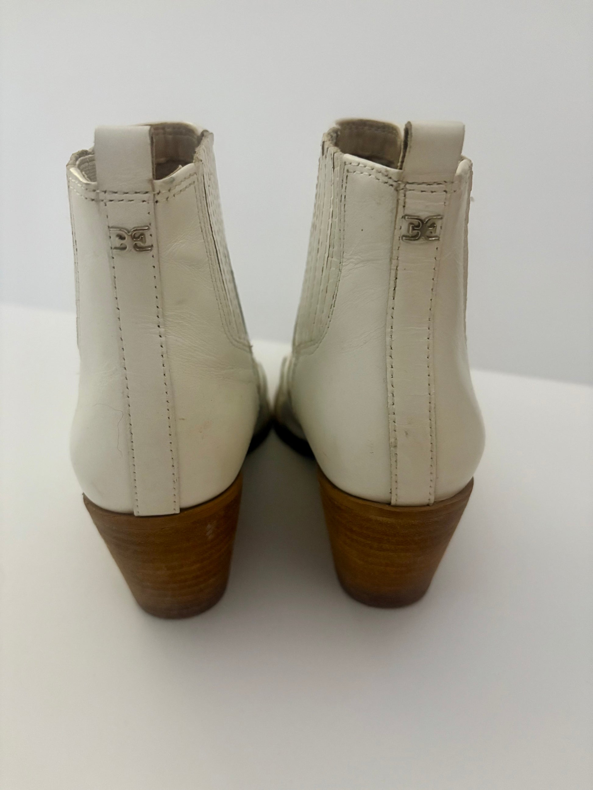 Sam Edelman Winona Booties - Size 8