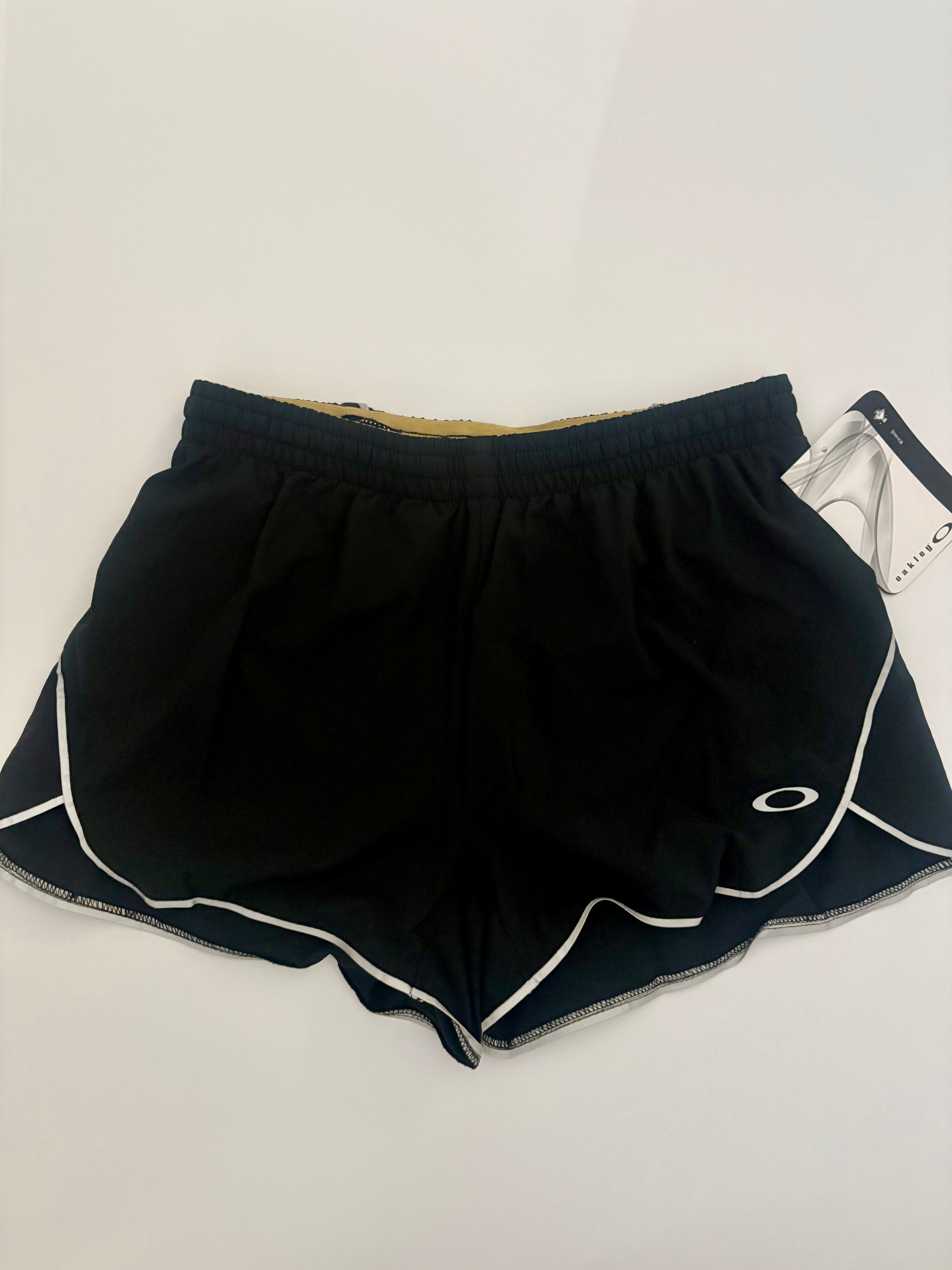 Oakley Shorts - Size M