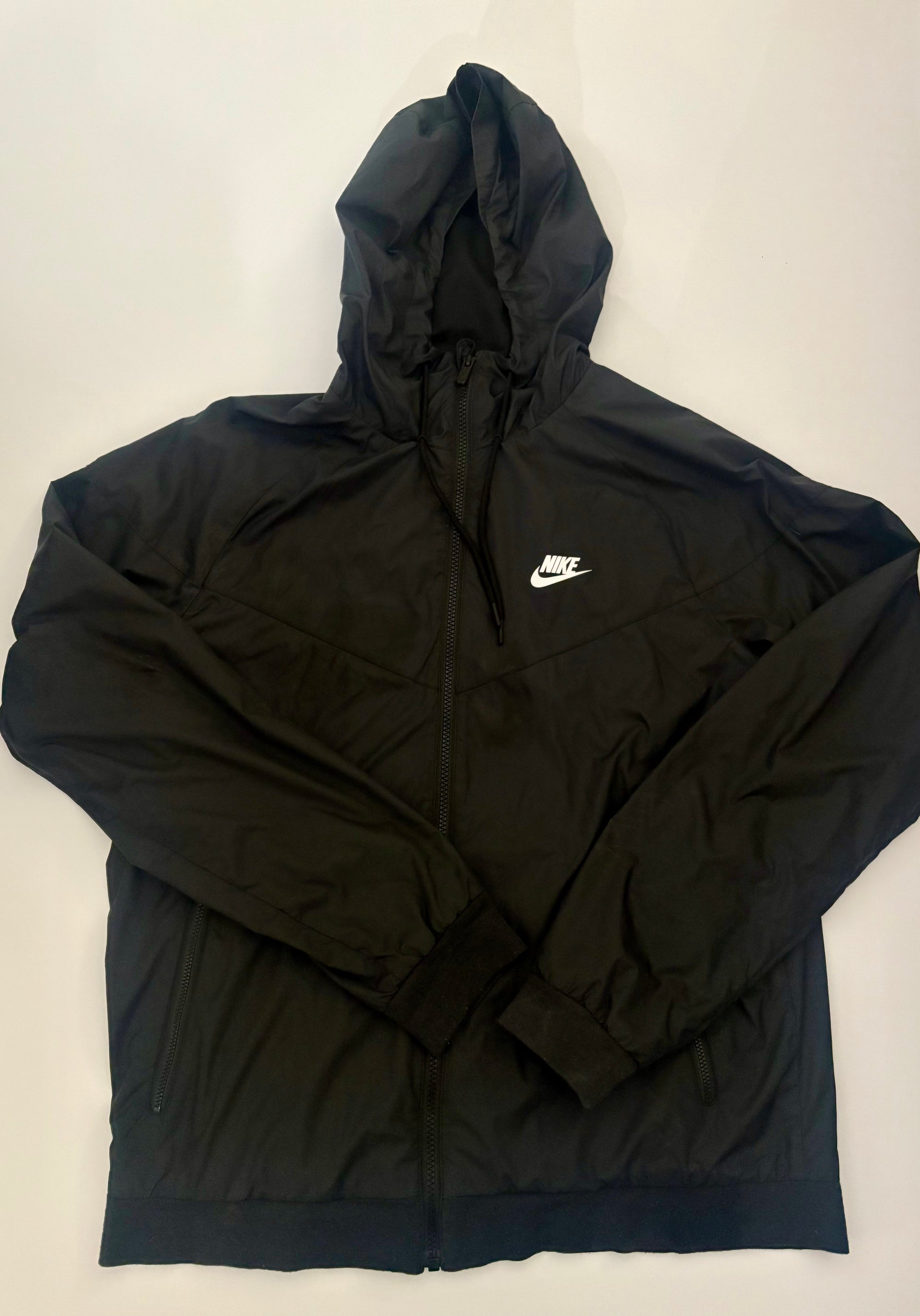 Nike Windrunner Jacket - Size M
