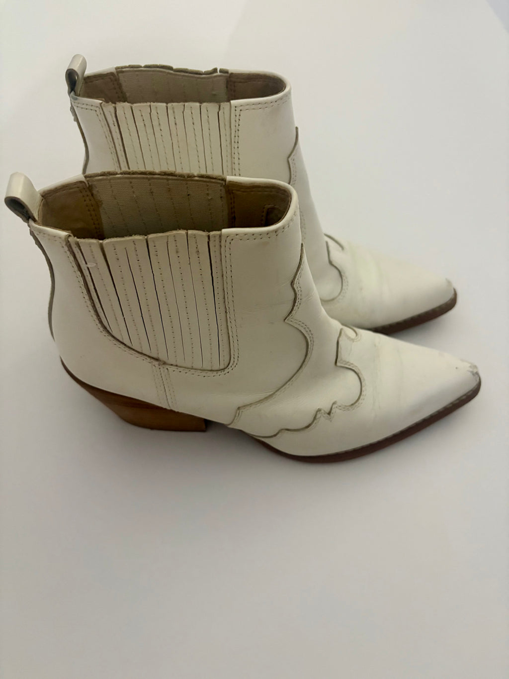 Sam Edelman Winona Booties - Size 8