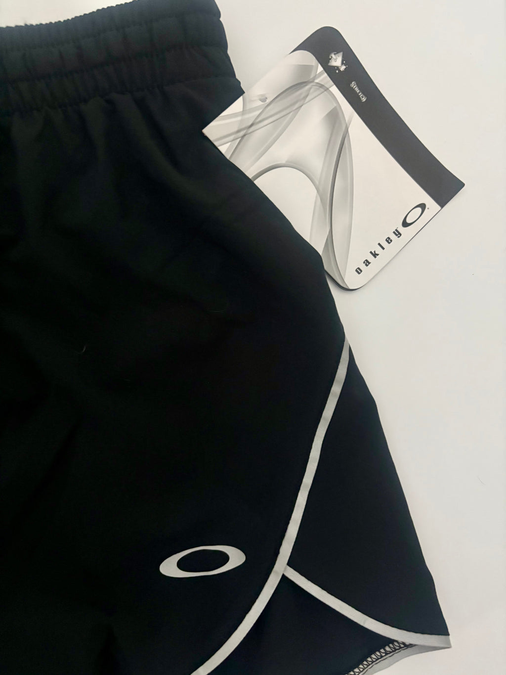 Oakley Shorts - Size M