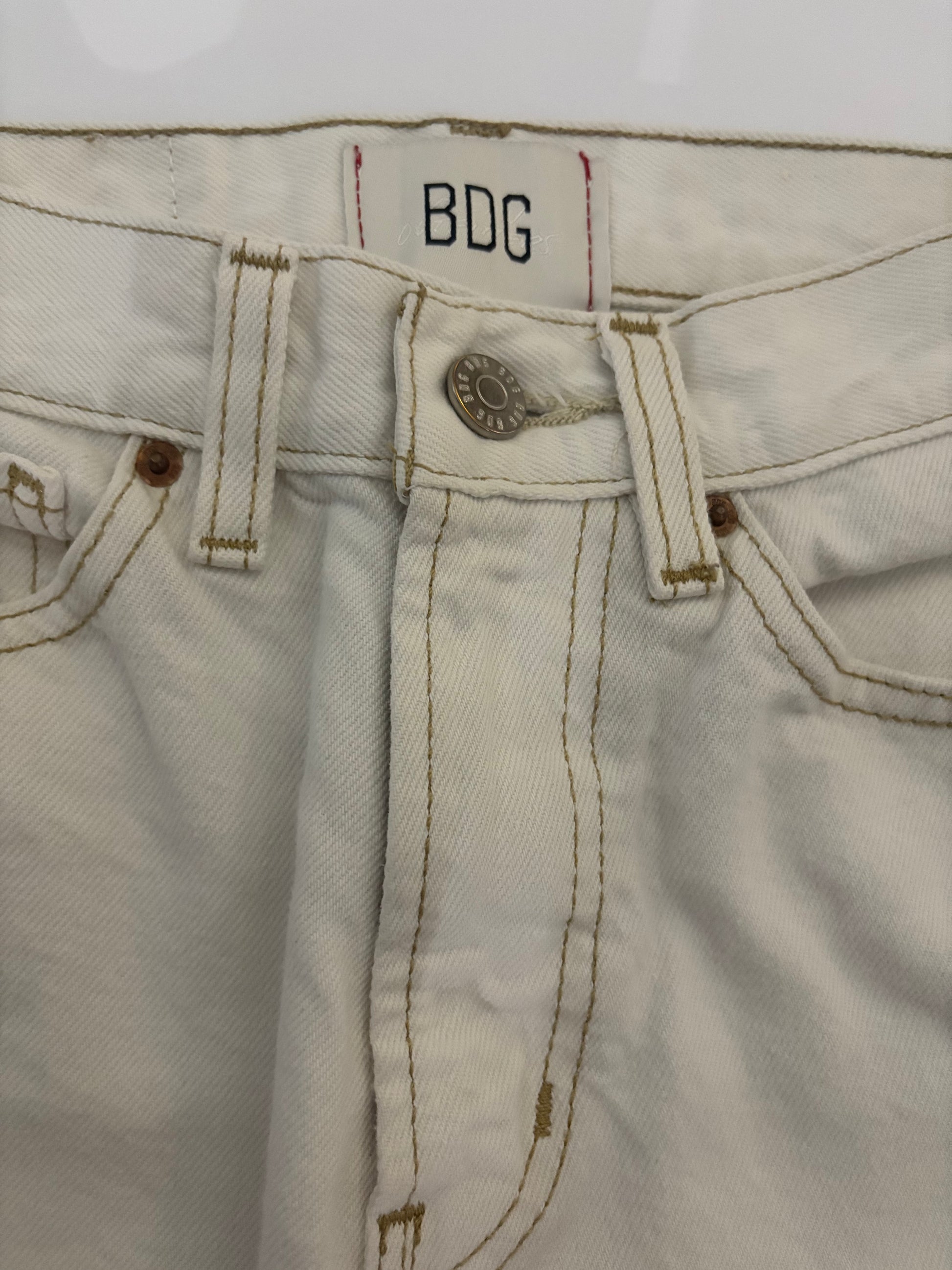 Urban Outfitters Jeans - Size 24